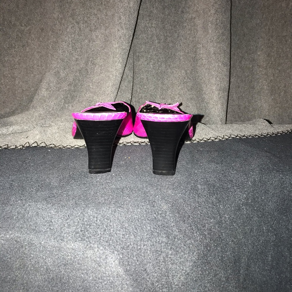 Shoes - Picture 3 of 3